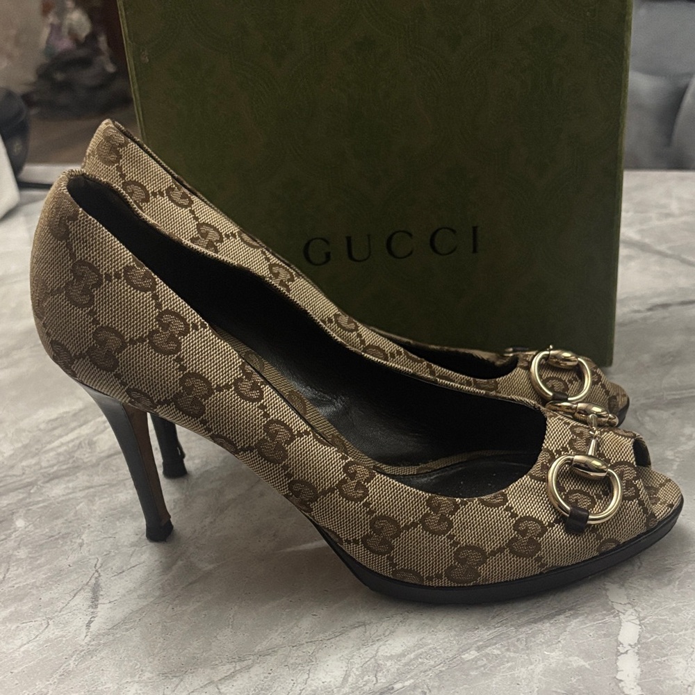 Gucci Tan Monogram Peep-Toe Heels - Picture 2 of 3
